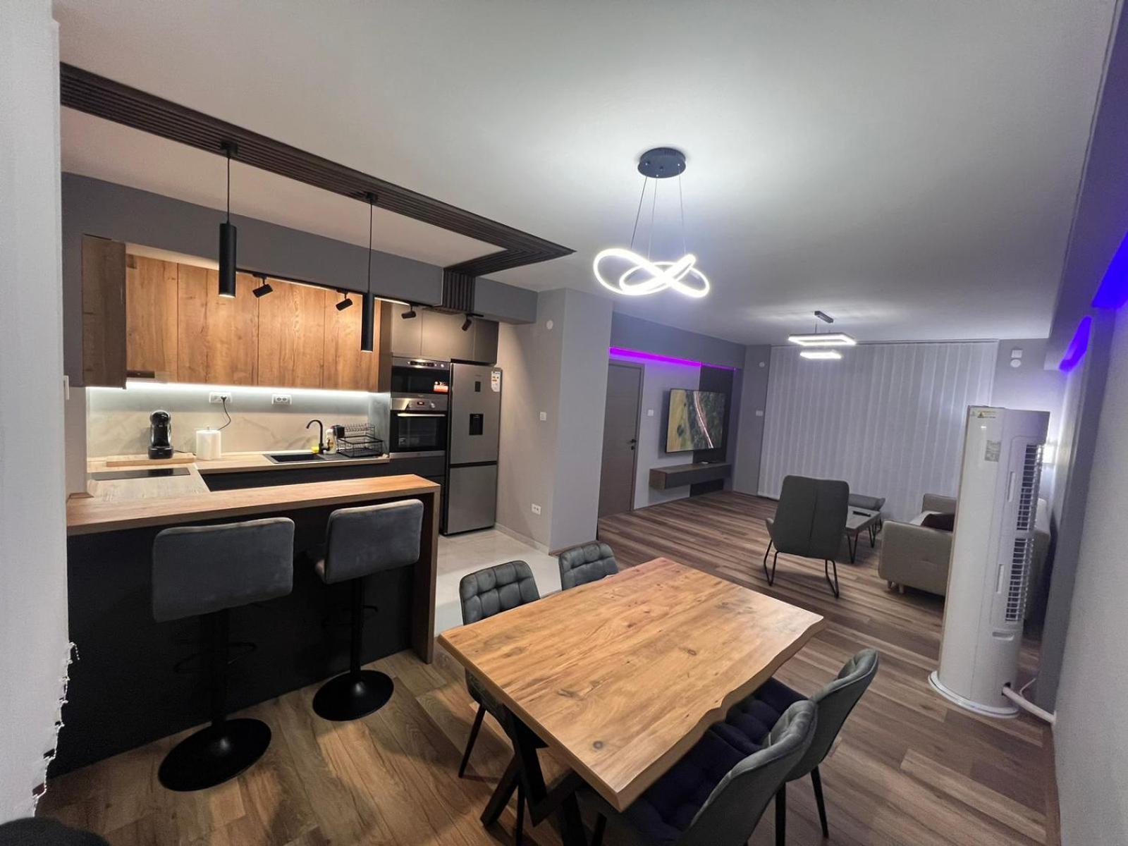 Central Apartment Mitrevski คาวาตราซิ ภายนอก รูปภาพ