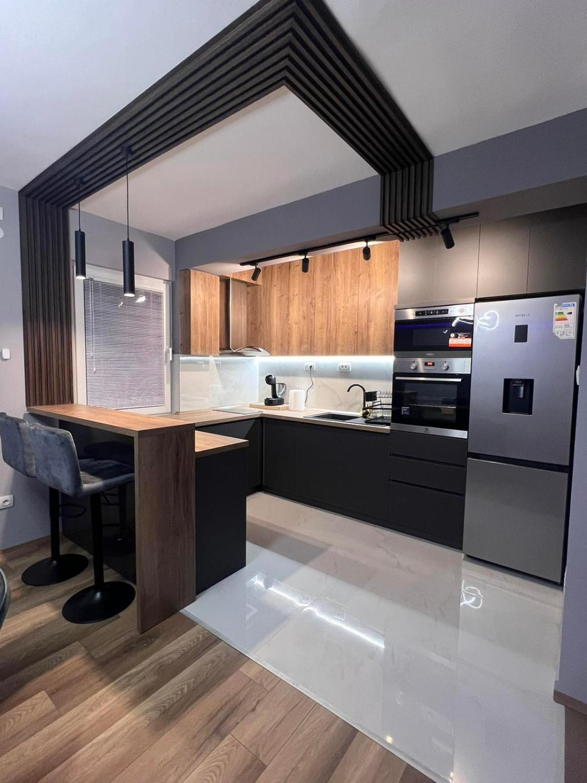 Central Apartment Mitrevski คาวาตราซิ ภายนอก รูปภาพ